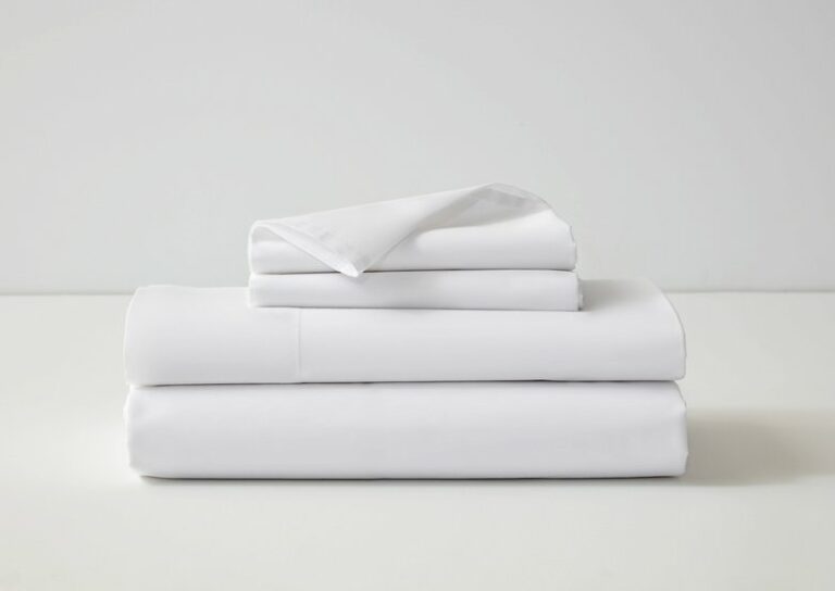 New: Dreamcloud Luxury Organic Percale Sheets and Contoured Pillow