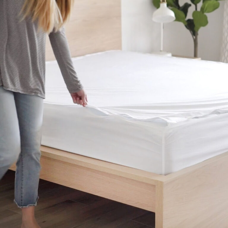 QuickZip Makes Washing Sheets so Much Easier - Unbox Mattress