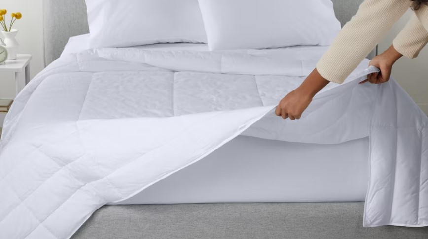 Casper Down Alternative Duvet on a bed